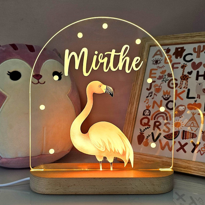 Gepersonaliseerd nachtlampje met eigen naam en schattig dier, uniek cadeau kind of babykamer.