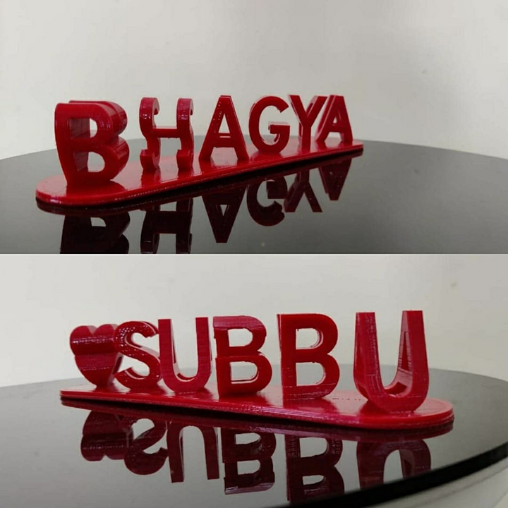 Gepersonaliseerd liefdes naamplaatje voor partners of geliefden, 3D geprint en duurzaam. Een uniek cadeau-idee.