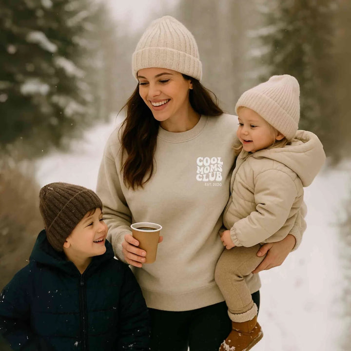 Comfortabele dames sweatshirt op maat, met geborduurd design voor Moederdag of verjaardag.