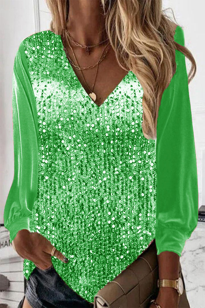 Roze glanzende V-hals damesblouse met pailletten voor een elegante stijl.