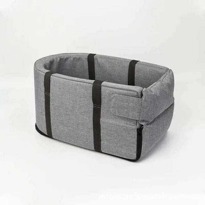Zacht en comfortabel grijs PawVoyage carpoolzitje. Ideale reisaccessoire voor kleine honden, veiligheid voorop.