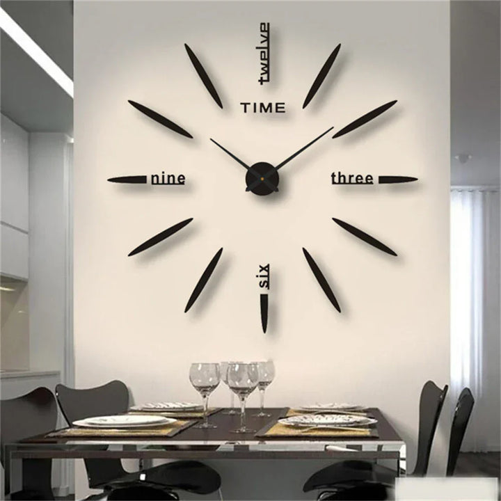 Grote moderne acryl wandklok met glanzend oppervlak, elegante decoratieve kleuren, DIY voor een stijlvol interieur.
