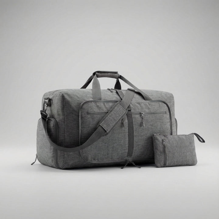 Grote duffelbag, opvouwbaar en lichtgewicht, ideale reisbagage voor korte of lange reizen.