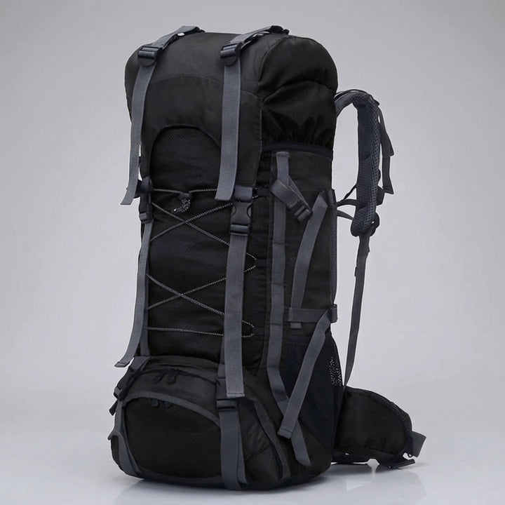 Binnenzijde van de Pathward 60 liter trekkingrugzak, toont ruim hoofdvak en organisatieopties.