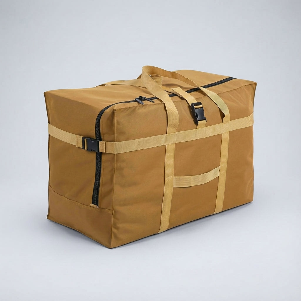 FlexHaul vouwbare reistas in de hand, klaar voor je volgende avontuur. Praktische, ruime duffelbag als opbergtas.