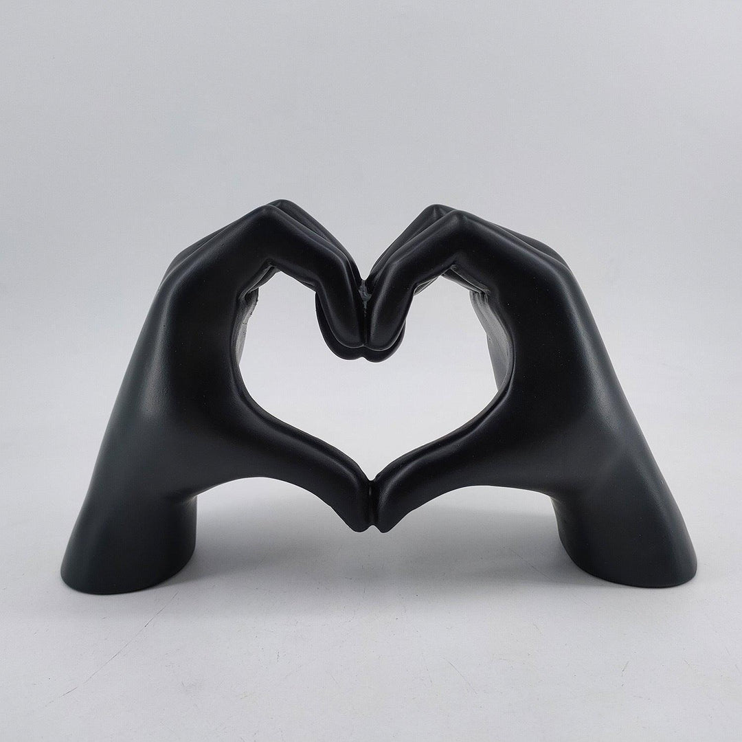 Uniek handgemaakt hart als liefdevol cadeau of geschenk, perfecte symbolische woondecoratie.