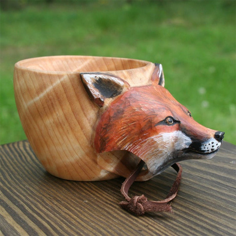 Handgesneden houten dierenmok. Perfect voor koffie, thee, outdoor en kamperen. Uniek natuurgeschenk.