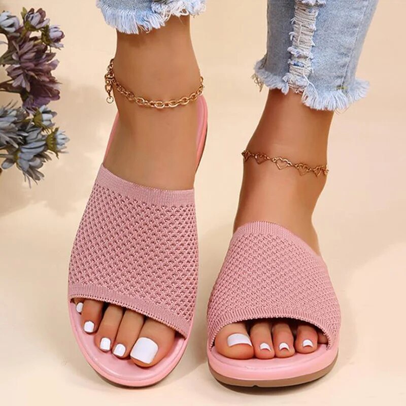 Lichtblauwe Ronja Dameslippers Sandalen, stijlvol en ademend mesh-ontwerp, ideaal voor zomeroutfits.