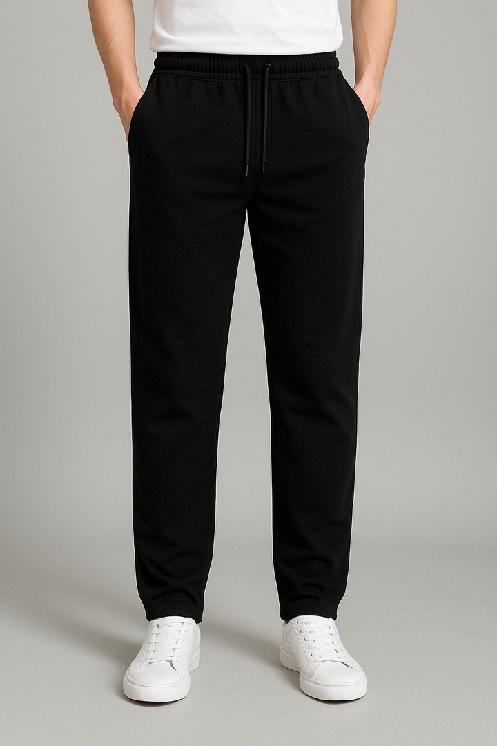 Stijlvolle herenmode: Comfortabele joggingbroek met trekkoord en wijde pijpen, perfecte mix van mode en functie.
