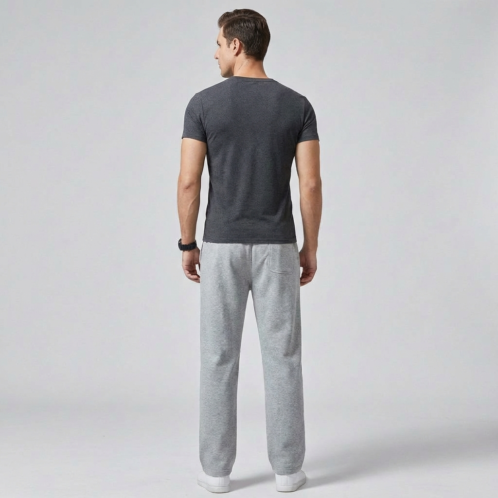 Casual heren joggingbroek van polyester met wijde pijpen en verstelbaar trekkoord voor optimaal comfort.