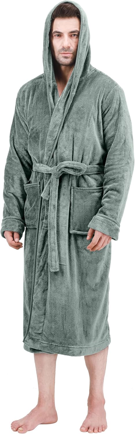 Warme heren loungewear: fleece badjas met capuchon, met riem.