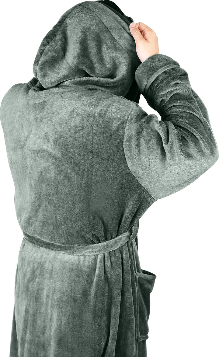 Heren badjas met capuchon, van ademend fleece, voor maximaal comfort.