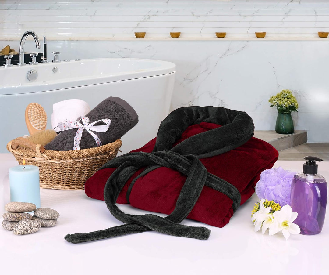 Luxe heren fleece badjas met capuchon, voor ultieme ontspanning.