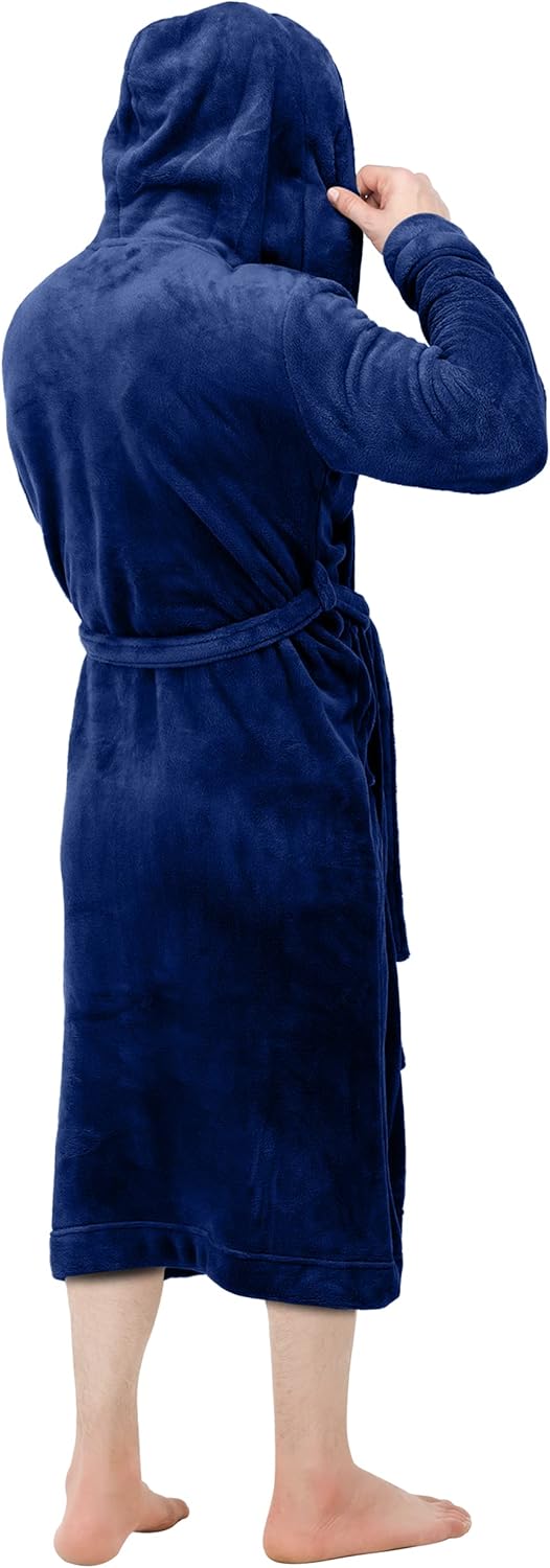 Modieuze heren fleece badjas met capuchon, een must-have voor comfort.