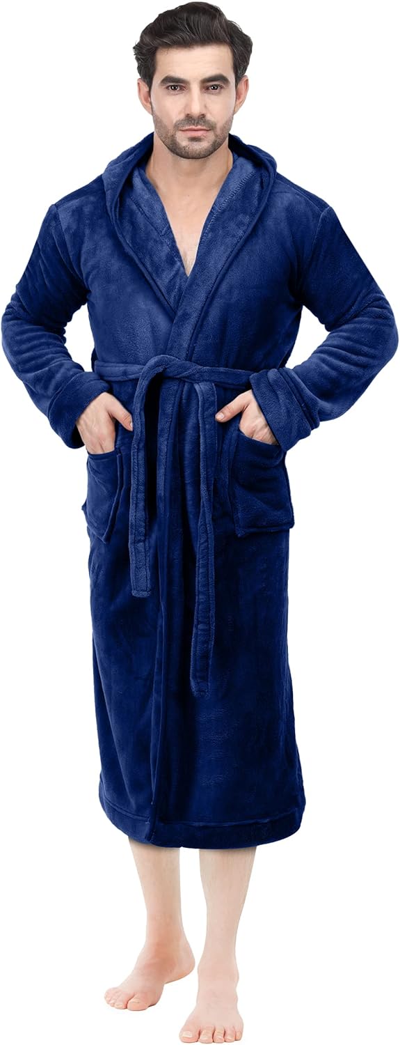 Zwarte heren fleece badjas met capuchon, comfortabel en stijlvol.