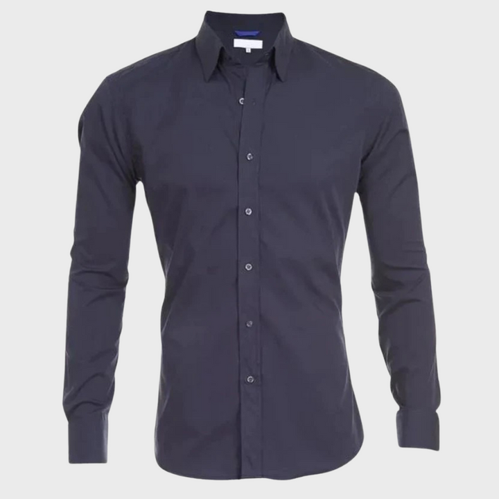 Dit heren overhemd Milan is strijkvrij en kreukvrij, een essentieel item voor elke moderne man.