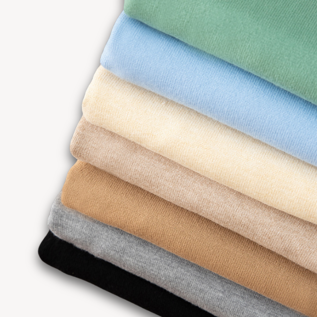 Zachte, warme en stijlvolle heren kasjmier V-hals trui, essentieel voor de wintergarderobe.