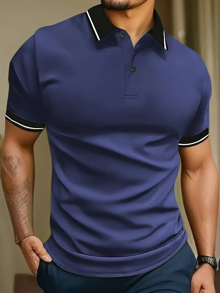 Groot maat heren poloshirt met korte mouw en contrasterende bies; stijlvol en comfortabel voor plus size heren.