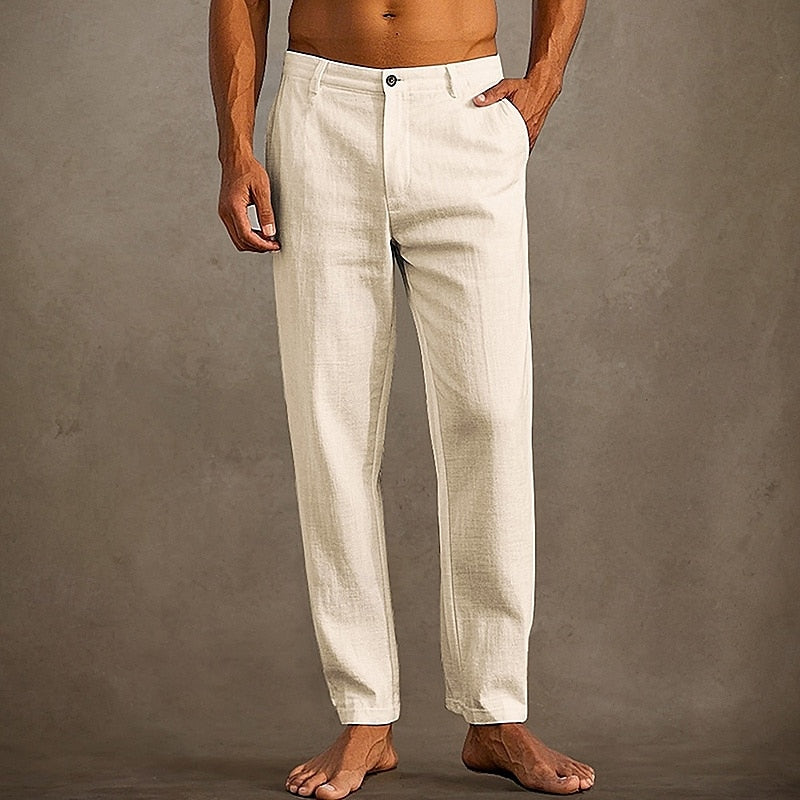 Stijlvolle casual herenbroek met een relaxed fit, biedt optimaal comfort voor elke gelegenheid.