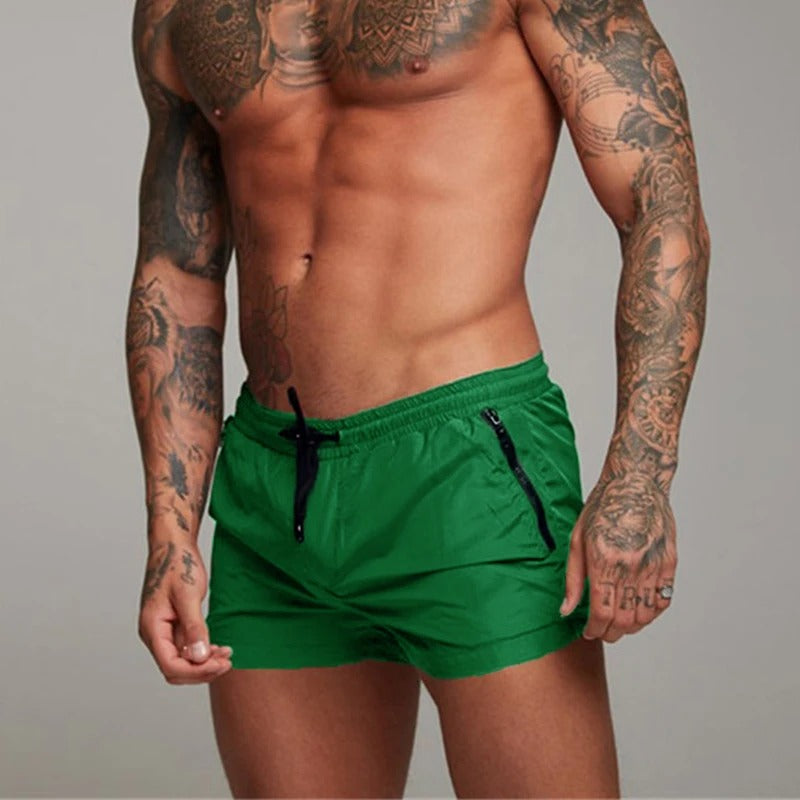 Stijlvolle en comfortabele heren zwemshorts. Flexibele stretch zwembroek, sneldrogend voor een actieve zomer.
