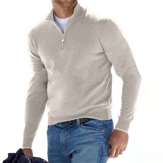 Moderne heren trui met rits en V-hals. Een stijlvolle toevoeging aan elke herenkleding collectie.