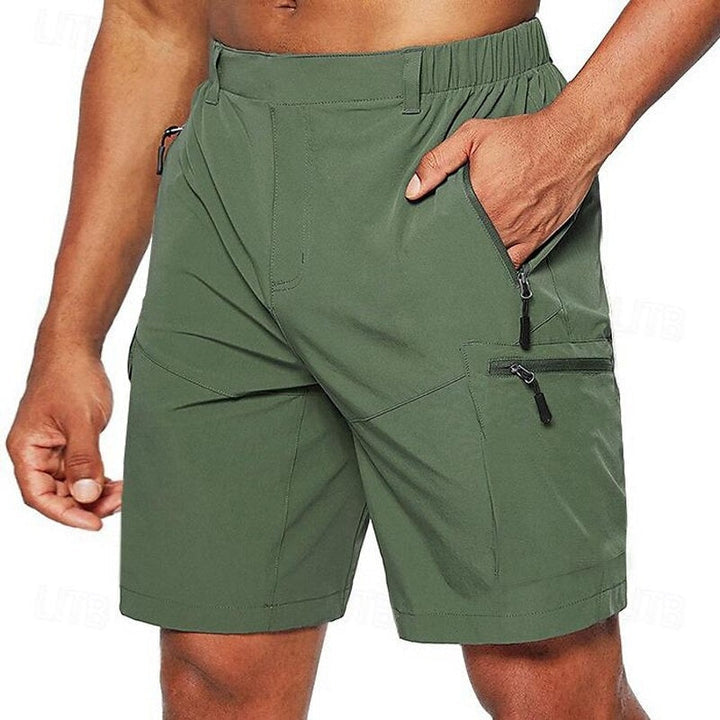 Comfortabele herenbroek met elastische tailleband, ademend en sneldrogend. Ideaal voor warme zomerdagen.
