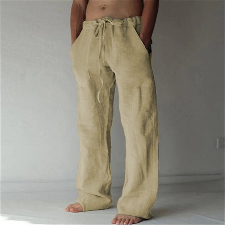 Heren Baggy Broek in Blauw, loszittend, gemaakt van lichte en ademende stof, ideaal voor zomer en vrije tijd.