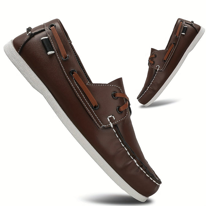 Heren bootschoenen Thijs in bruin, robuust ontwerp, ideaal voor buitenavonturen, sterke grip en breed comfort.