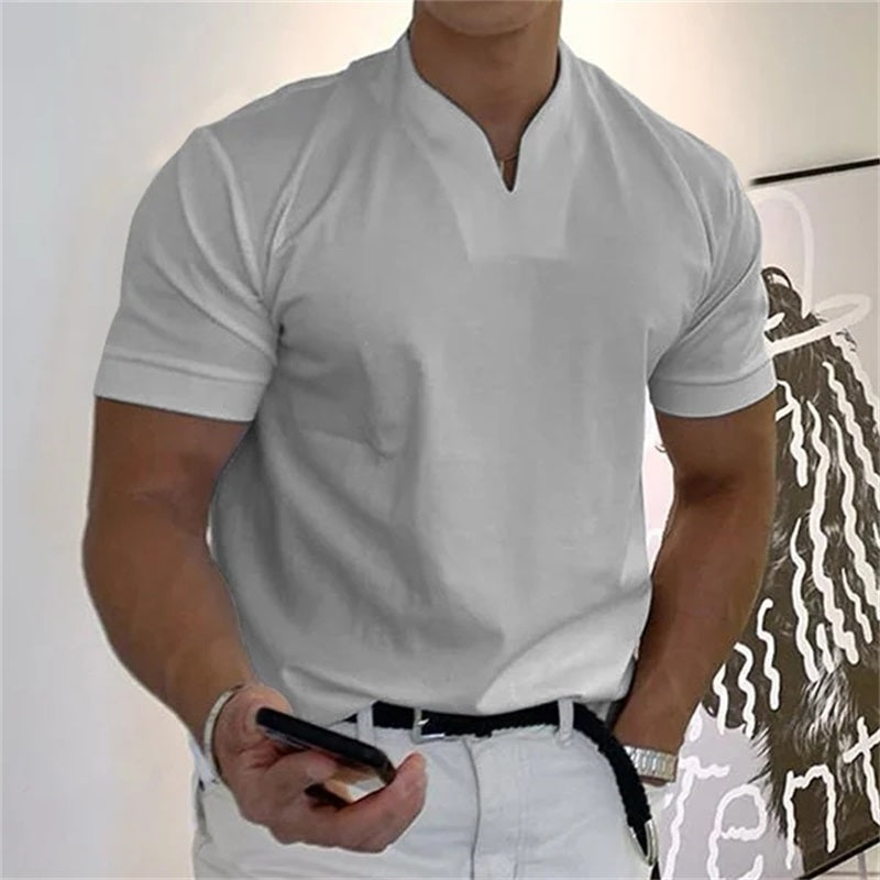 Heren zakelijk T-shirt met korte mouwen, casual en modieus, voorkant, elegante V-hals, ademend materiaal.