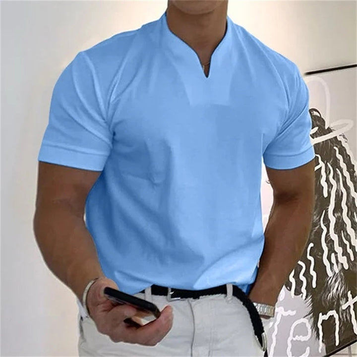 Heren zakelijk T-shirt met korte mouwen, casual en modieus, voorkant, elegante V-hals, ademend materiaal.