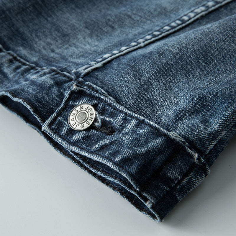 Heren jeansjack, klassiek design met knopen, tijdloze stijl, ideaal voor koelere dagen, veelzijdig te combineren met elke outfit.