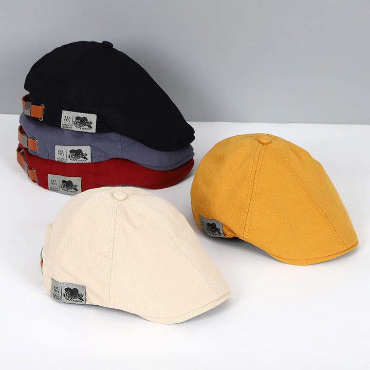 Heren klassieke flat cap, beige, elegant ontwerp, perfecte zonwering, stijlvol accessoire voor de zomerse look.