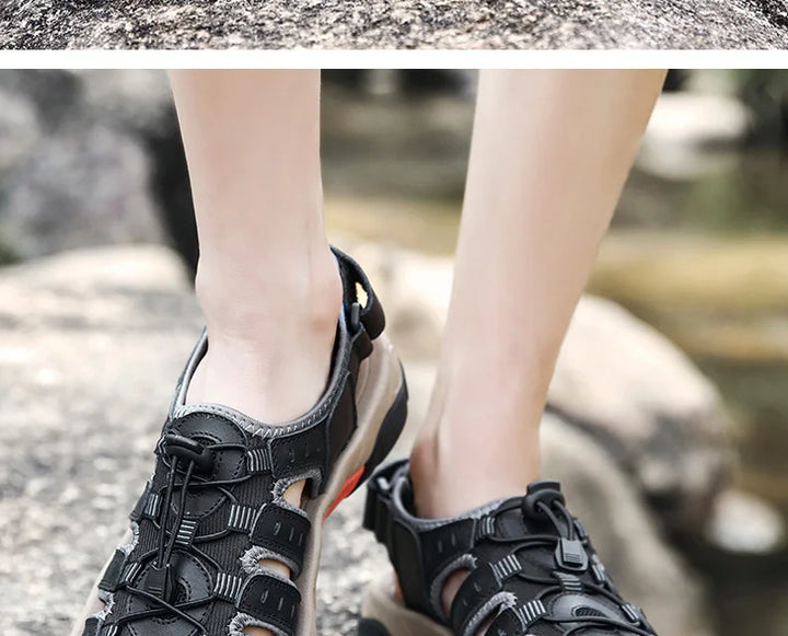 Heren Leren Outdoor Sandalen, bruin, robuust en comfortabel, ideaal voor trekking en strand, met antislip rubberen zool.