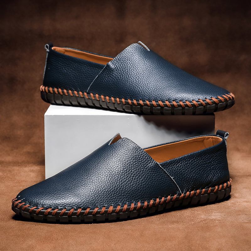 Herenleren schoenen, minimalistisch, comfortabel; klassieke kleuren blauw, bruin, zwart, wit; stijlvolle elegantie