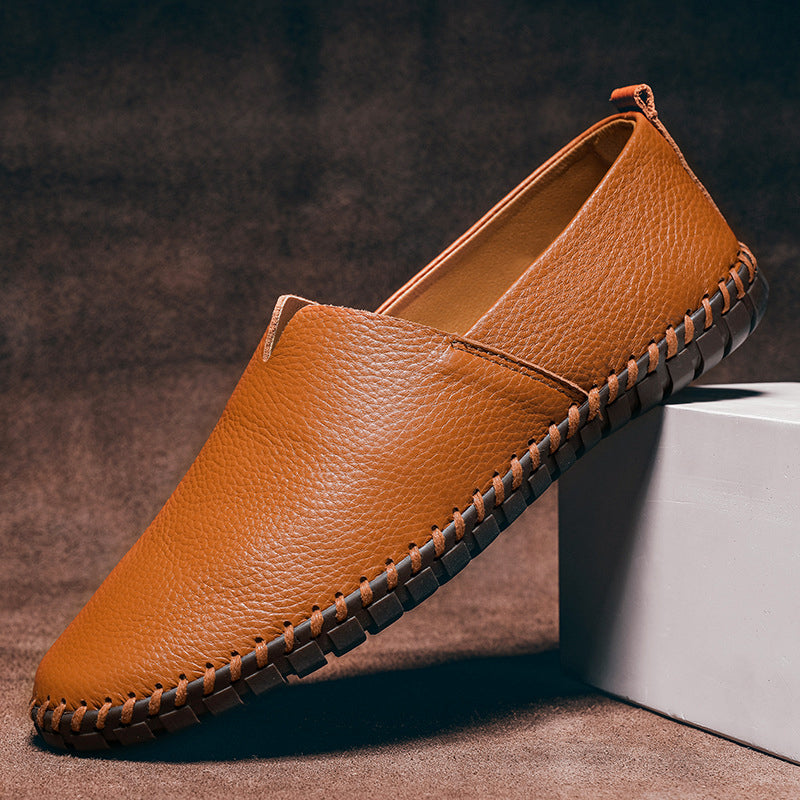 Herenleren schoenen, minimalistisch, comfortabel; klassieke kleuren blauw, bruin, zwart, wit; stijlvolle elegantie