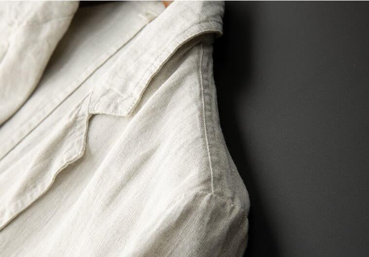 Lichte heren linnen blazer in slim fit, beige, met klassieke reverskraag, ideaal voor elegante gelegenheden.