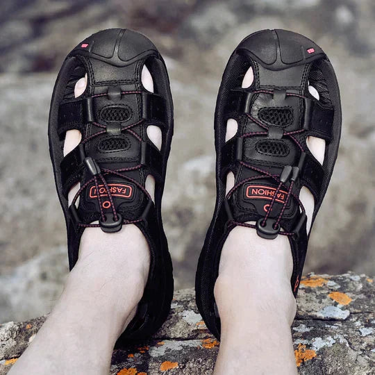 Heren orthopedische sandalen, bruin, open neus, verstelbare bandjes, voetboogondersteuning, schokabsorberende zolen.
