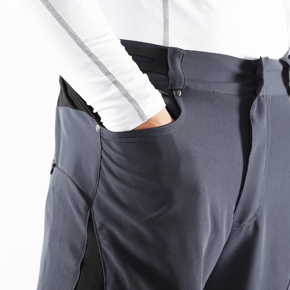 "Herren Outdoor Radhose, atmungsaktiv, elastischer Bund, Reißverschlusstaschen, ideal für Radfahren und Outdoor-Abenteuer."