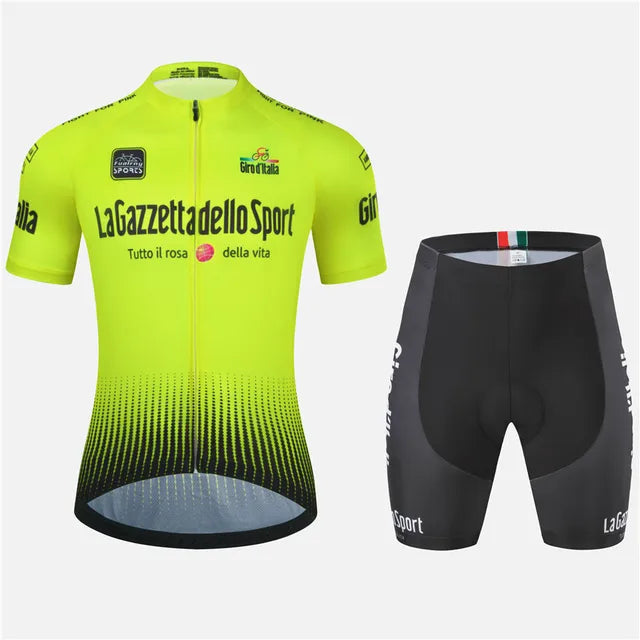 Heren fietsset met aerodynamisch ontwerp in stijlvolle zomerkleuren, ideaal voor ambitieuze fietsers.