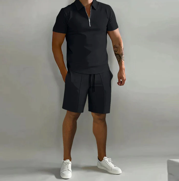 Heren zomerset met top met korte mouwen en shorts, vochtafvoerend en veelzijdig, ideaal voor warme dagen.