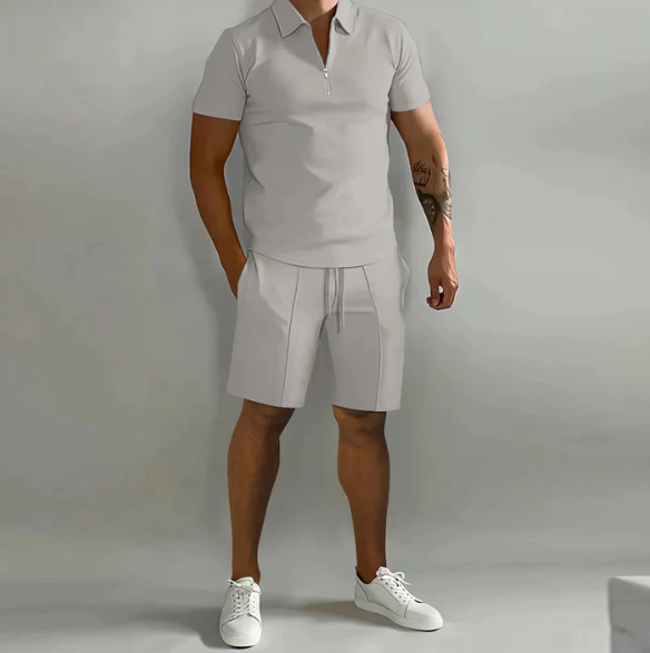 Heren zomerset met top met korte mouwen en shorts, vochtafvoerend en veelzijdig, ideaal voor warme dagen.