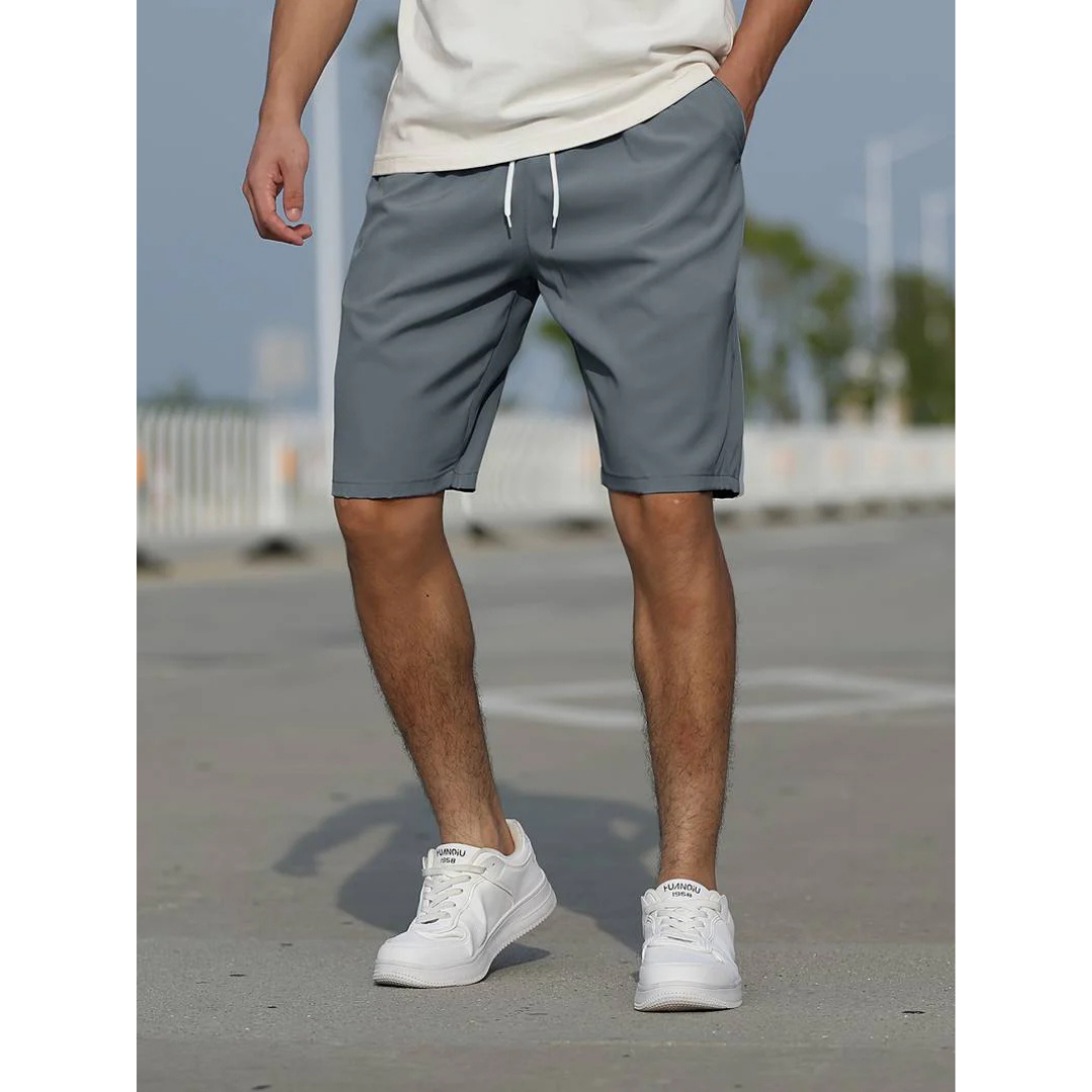 Heren zomershorts, ademend en losvallend; ideaal voor vrije tijd. Perfect voor warme dagen, met praktische zakken.