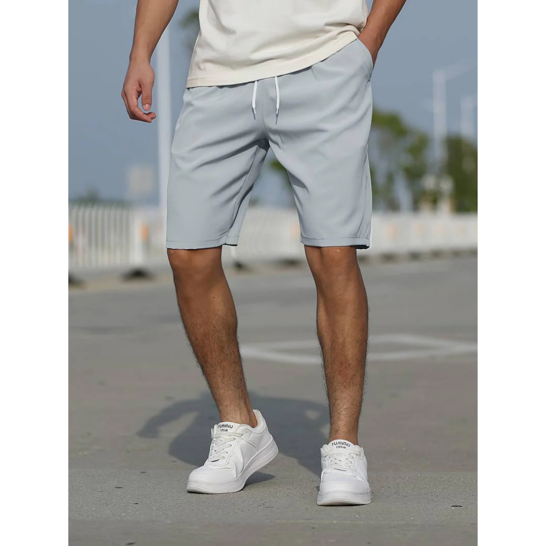 Heren zomershorts, ademend en losvallend; ideaal voor vrije tijd. Perfect voor warme dagen, met praktische zakken.