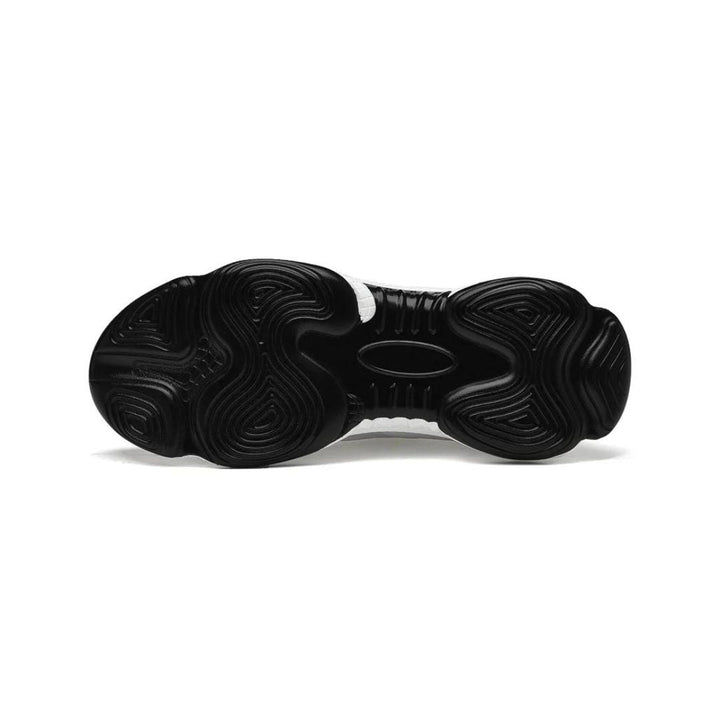 Heren sportschoenen, ademend en lichtgewicht, met verhoogde hak, moderne look, voor sport en vrije tijd, grijze variant.