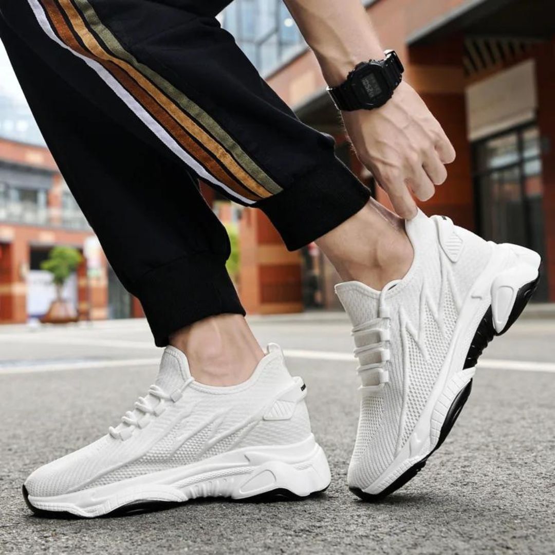 Heren sportschoenen, ademend en lichtgewicht, met verhoogde hak, moderne look, voor sport en vrije tijd, grijze variant.