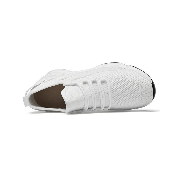 Heren sportschoenen, ademend en lichtgewicht, met verhoogde hak, moderne look, voor sport en vrije tijd, grijze variant.