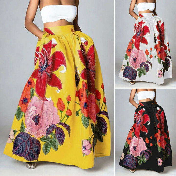 Elegante dames maxi-rok met hoge taille en bloemenprint. De rok is lang en golvend voor een vrouwelijke zomerlook.