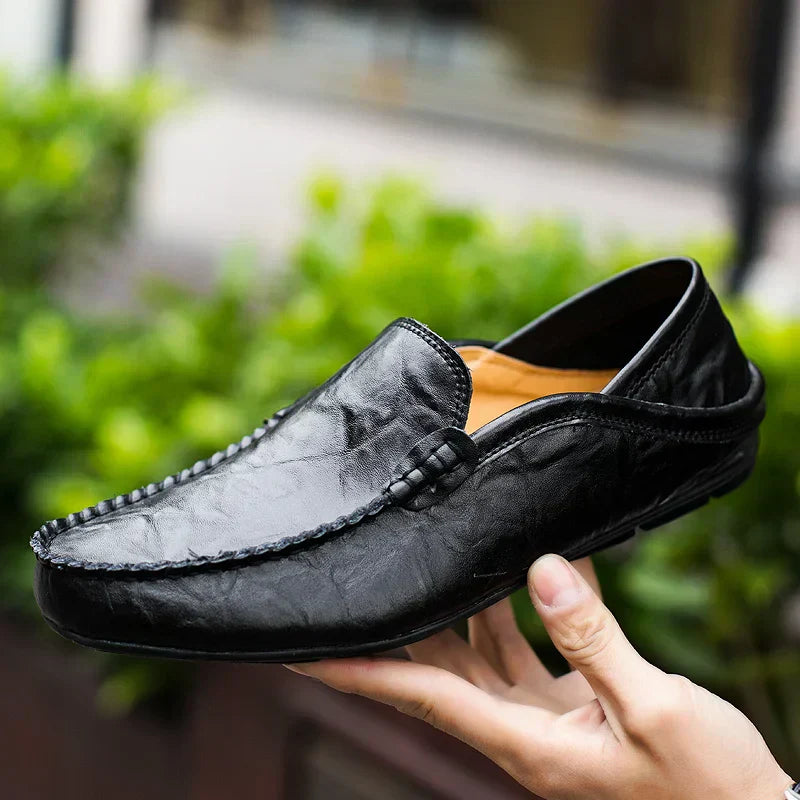 Hoogwaardige heren leren loafers in zwart, klassiek design, elegant, comfortabel, gemaakt van ademend, duurzaam materiaal