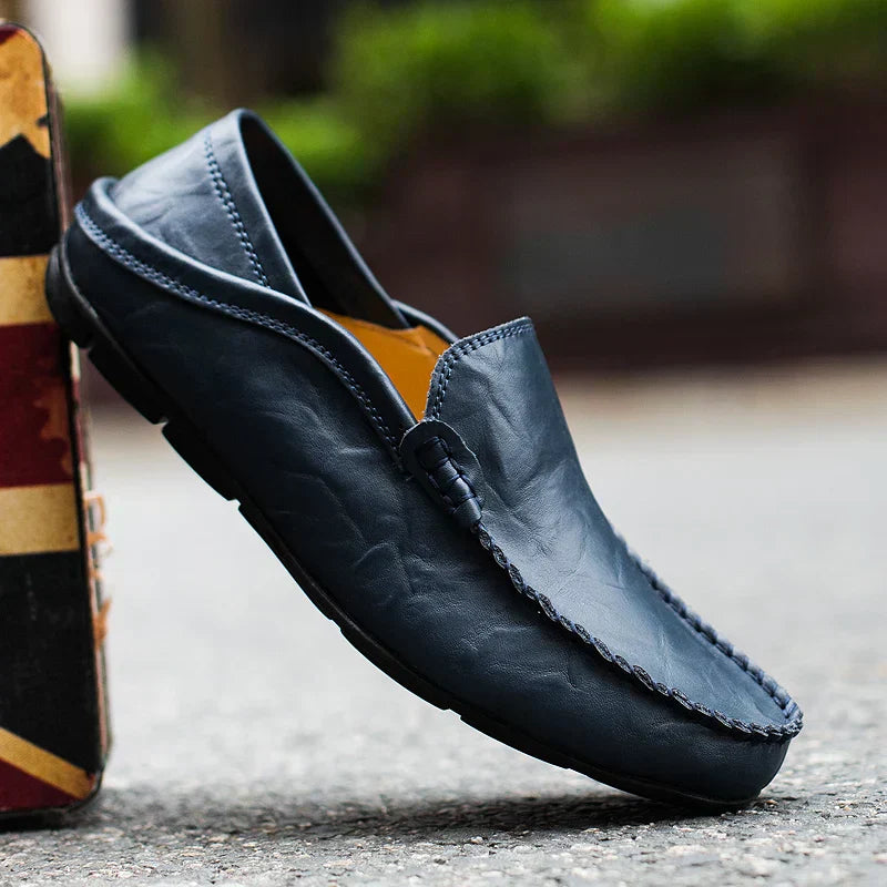 Hoogwaardige heren leren loafers in zwart, klassiek design, elegant, comfortabel, gemaakt van ademend, duurzaam materiaal