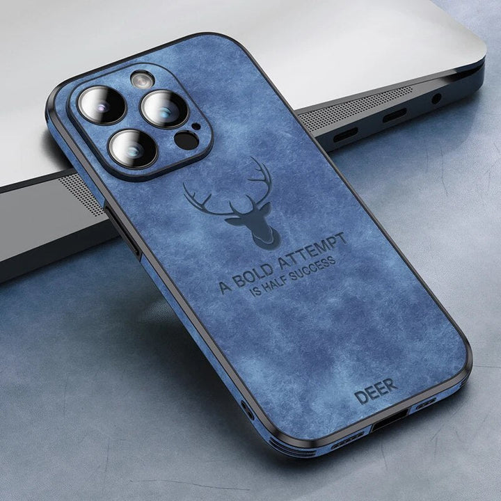 Hoogwaardig suède iPhone hoesje, schokbestendig, groen, met camerabescherming, luxe design, compatibel met iPhone 12-15